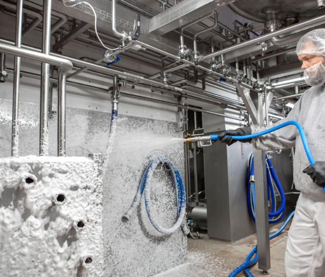 MANUAL MODEL CLEANING SYSTEM